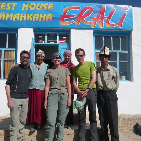 Guest House Erali Murghob Exterior photo